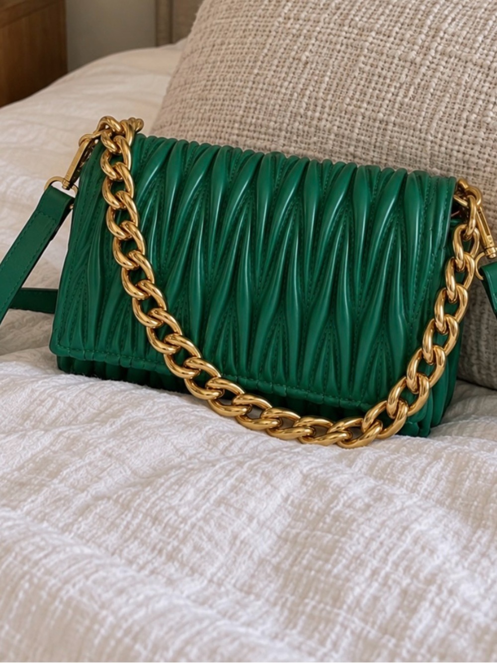 Green Quilted Shoulder Bag with Gold Chain